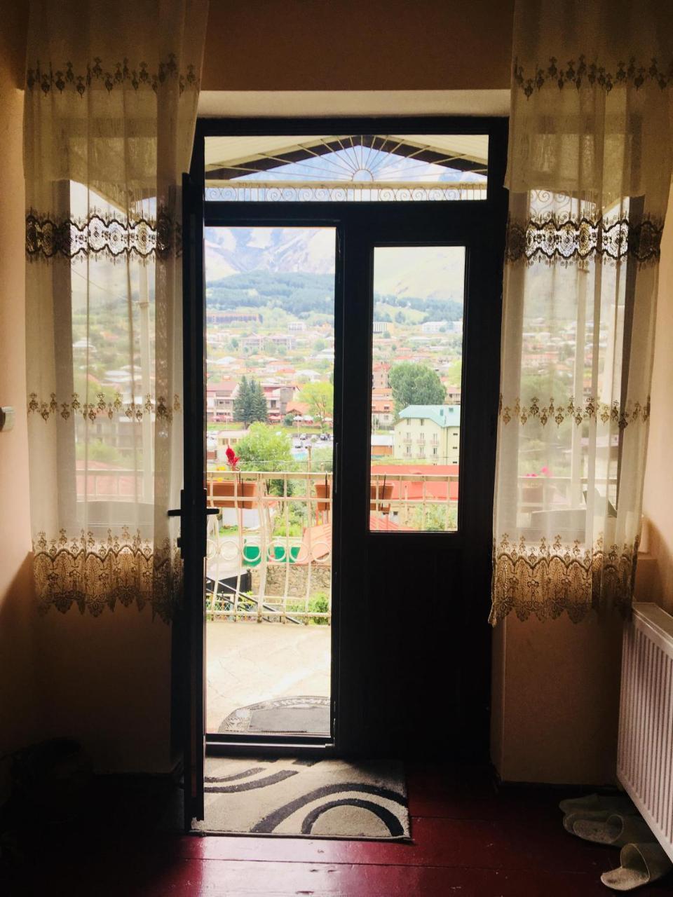 Maia'S Guest House Gergeti Kazbegi Dış mekan fotoğraf